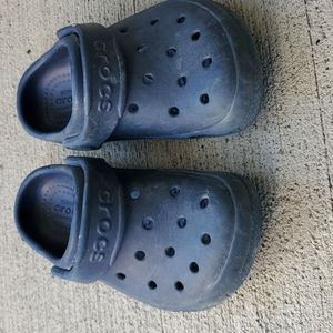 Toddler crocs